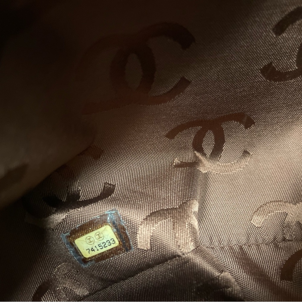 Purse - Picture 7 of 12